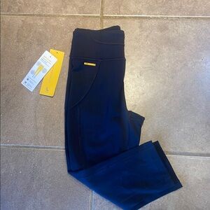 NEW Lole Livy Capri Leggings! Size XS